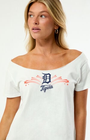 x MLB Detroit Tigers Off-The-Shoulder T-Shirt image number 4