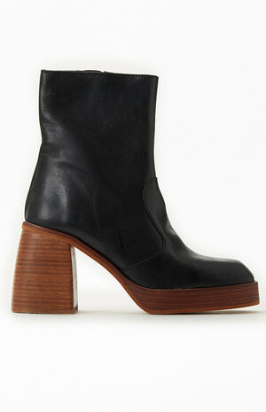 Women's Ruby Shine Platform Boots image number 2