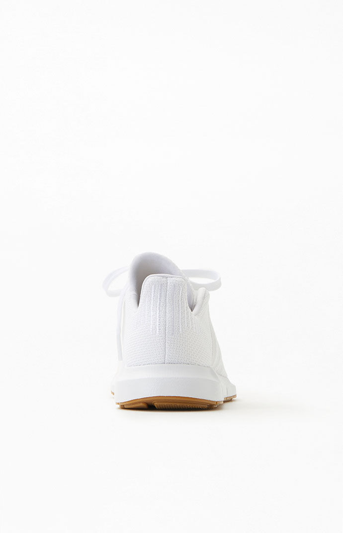 Pacsun adidas swift run outlet