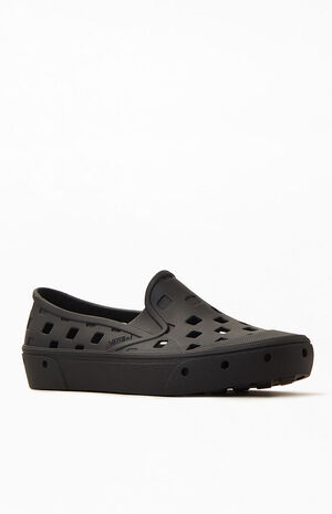 Black U Trek Slip-On Shoes image number 1