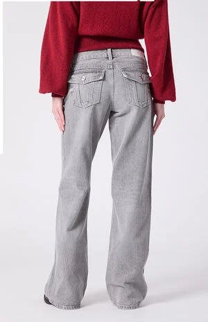 Zoe Low Rise Girlfriend Jeans Button Pocket Gray image number 4