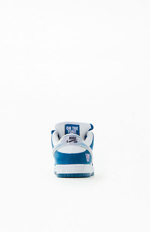 Dunk Low SB x Born x Raised Sneakers image number 3