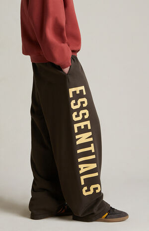 Brown Heavy Fleece Relaxed Sweatpants image number 4