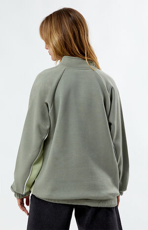 Half Zip Patch Sweatshirt image number 3