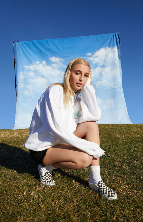 Retro Wave Sweatshirt