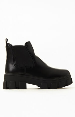Women's Black Darielle Boots image number 2