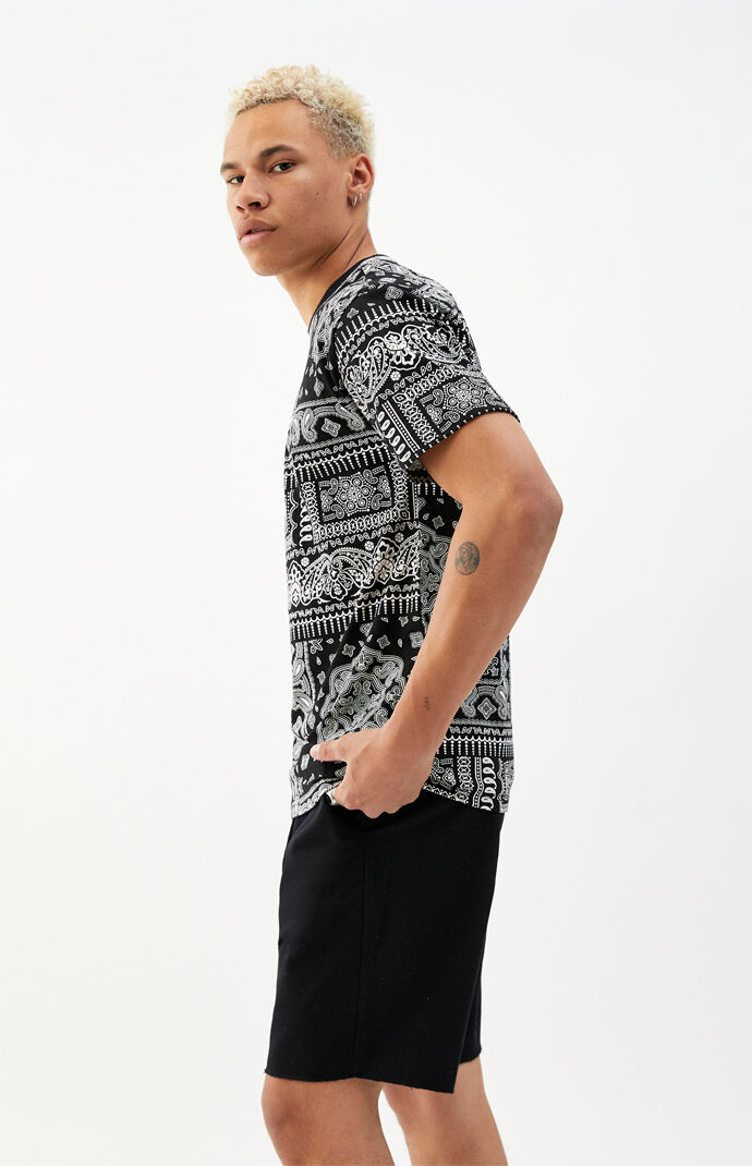 Clyde Knits Paisley Split T-Shirt