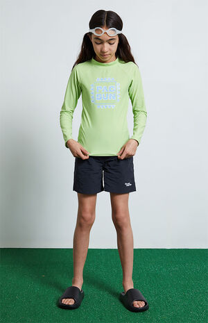 Green Wave Long Sleeve Rashguard image number 2