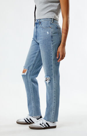 Eco Medium Indigo Ripped Mom Jeans image number 3
