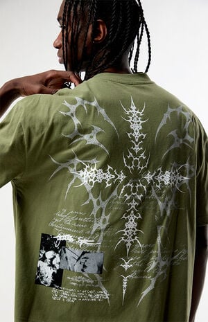 Green What Remains Cropped Boxy T-Shirt image number 2