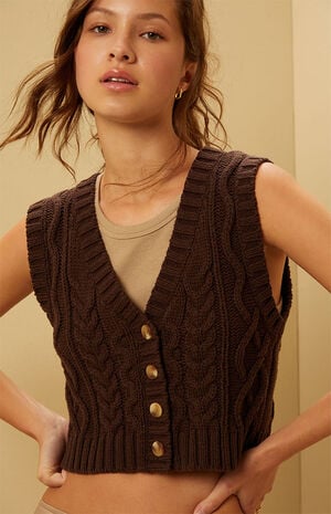 Shrunken Cable Knit Sweater Vest Shrunken Cable Knit Sweater Vest image number 3