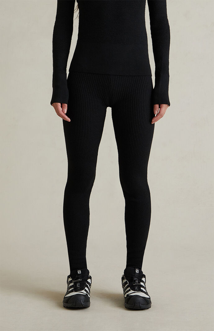 Fear of God ESSENTIALS Women's Jet Black Waffle Knit Leggings | Pacsun