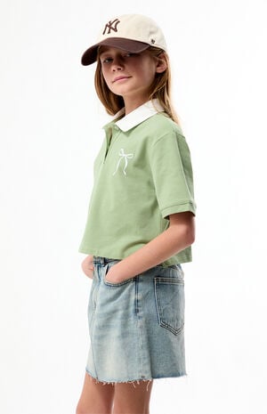 Sage Bow Embroidered Cropped Polo Shirt image number 3