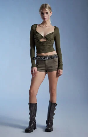 Twill Low Rise Shorts image number 1