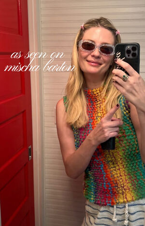 SoHo Glitter  Oval Sunglasses image number 5