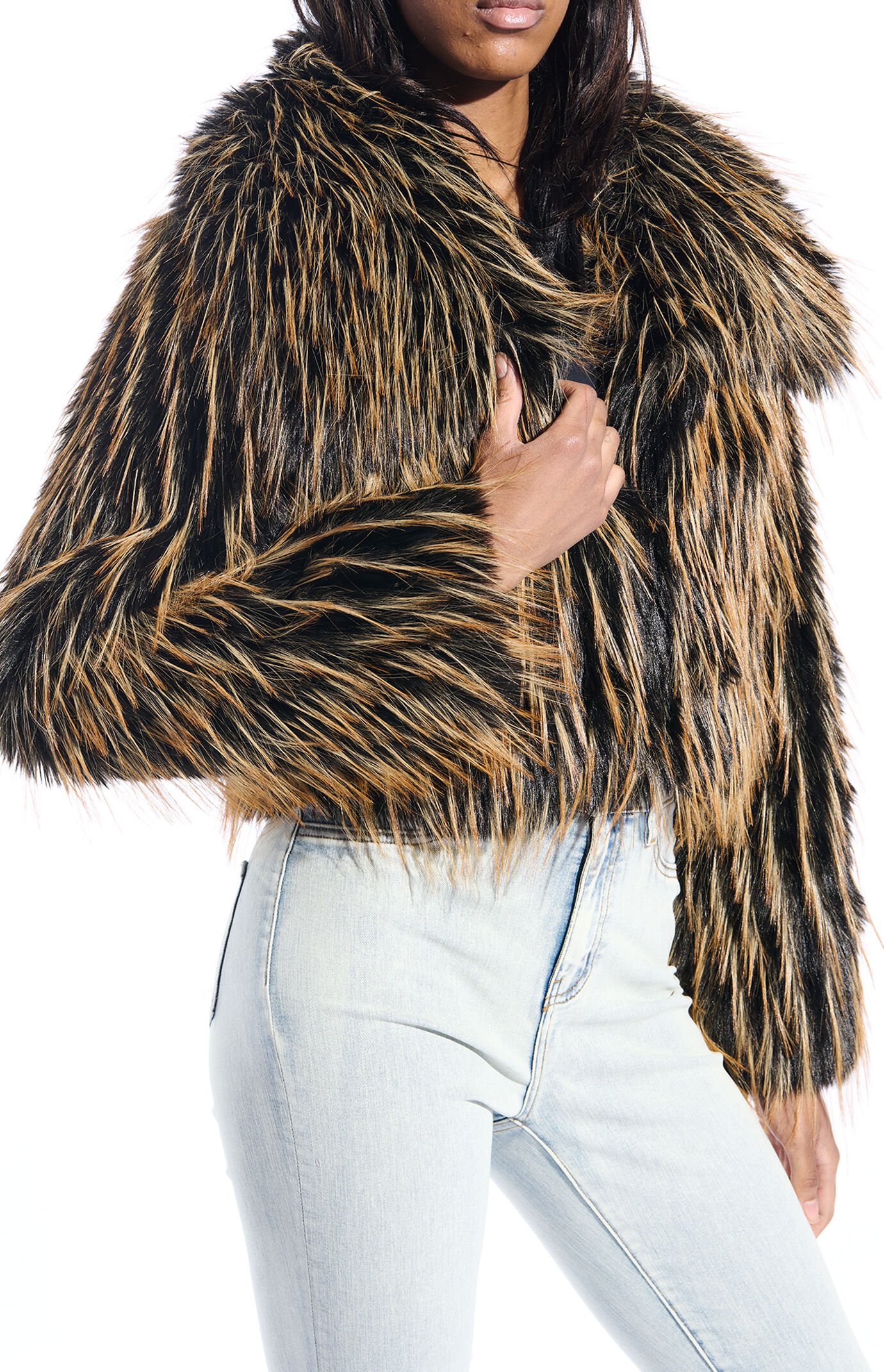 AZALEA WANG Saoirse Brown & Black Cropped Faux Fur Jacket