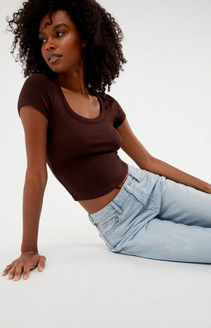 Leann Scoop Neck T-Shirt image number 3