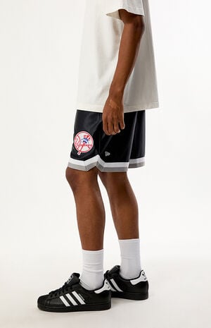Yankees Sport Class Basketball Shorts image number 3