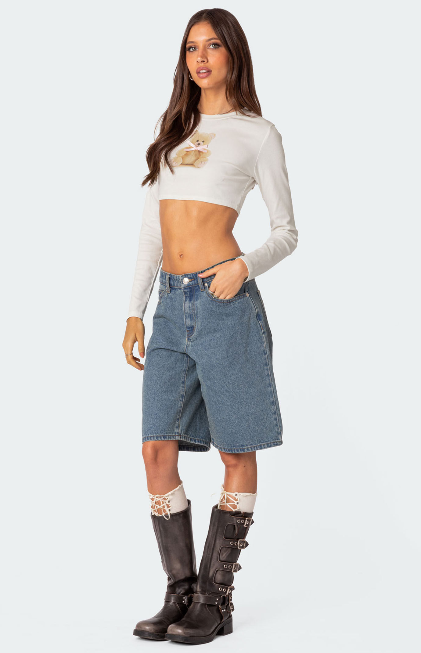 Edikted Ted Cropped Long Sleeve T-Shirt | PacSun