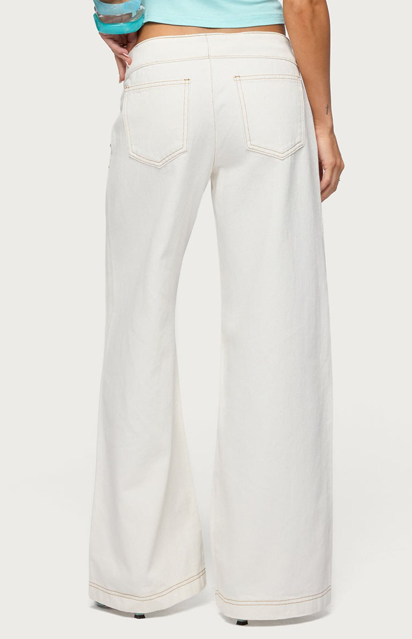 Edikted Kianni Low Rise Wide Leg Jeans