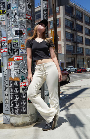 Off White Hilary Yoga Pants image number 4