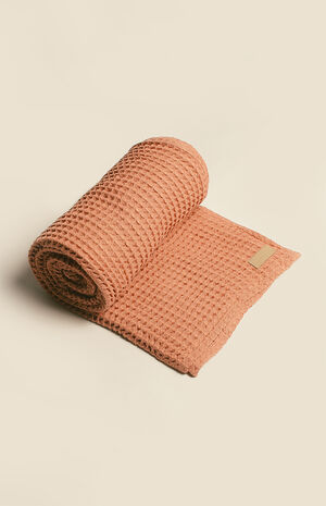 Organic The Weightless Terracotta Waffle Throw Blanket image number 2