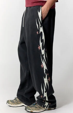 Black Flame Star Fleece Baggy Sweatpants image number 5