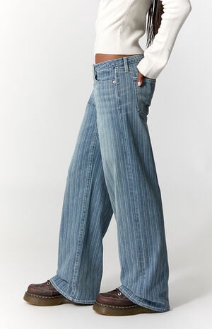 Kaia Ultimate Low Rise Baggy Jeans Stretch Striped Light Blue image number 4