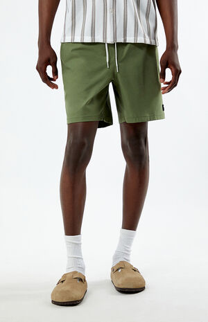 MTE Range Relaxed Sport Shorts image number 2