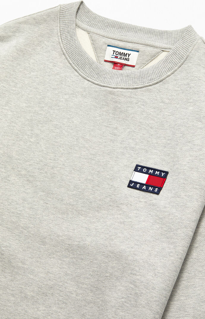 Tommy badge top crew sweater