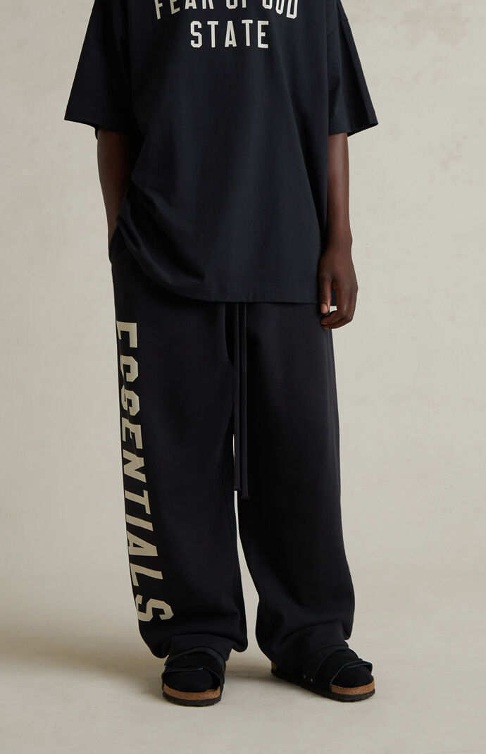 Fear of God ESSENTIALS Jet Black Lounge Fleece Baggy Sweatpants