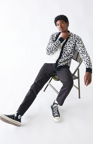 Snow Leopard Cardigan Snow Leopard Cardigan image number null