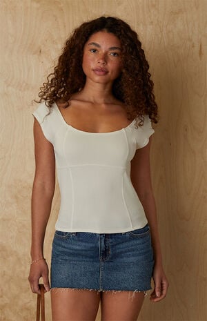 Juliet T-Shirt image number 1