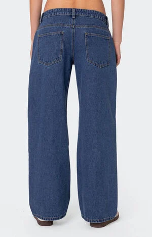 Petite Raelynn Washed Low Rise Jeans image number 5
