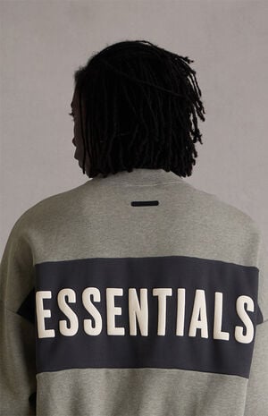 Seal Paneled Cropped Relaxed Crew Neck Sweatshirt image number 5