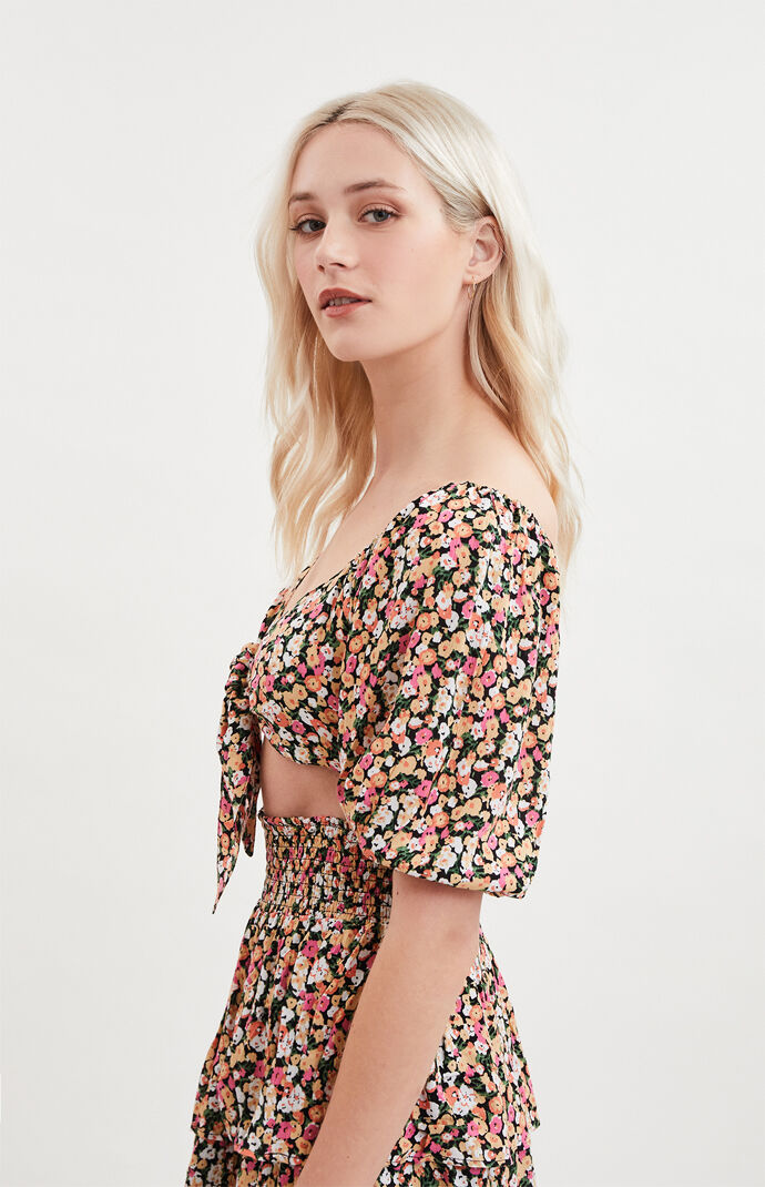 Good Girls Tie Front Crop Top
