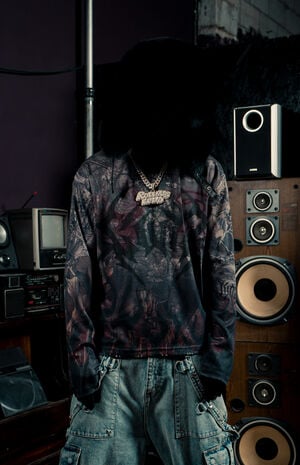 Gothic Flame Long Sleeve T-Shirt image number 3