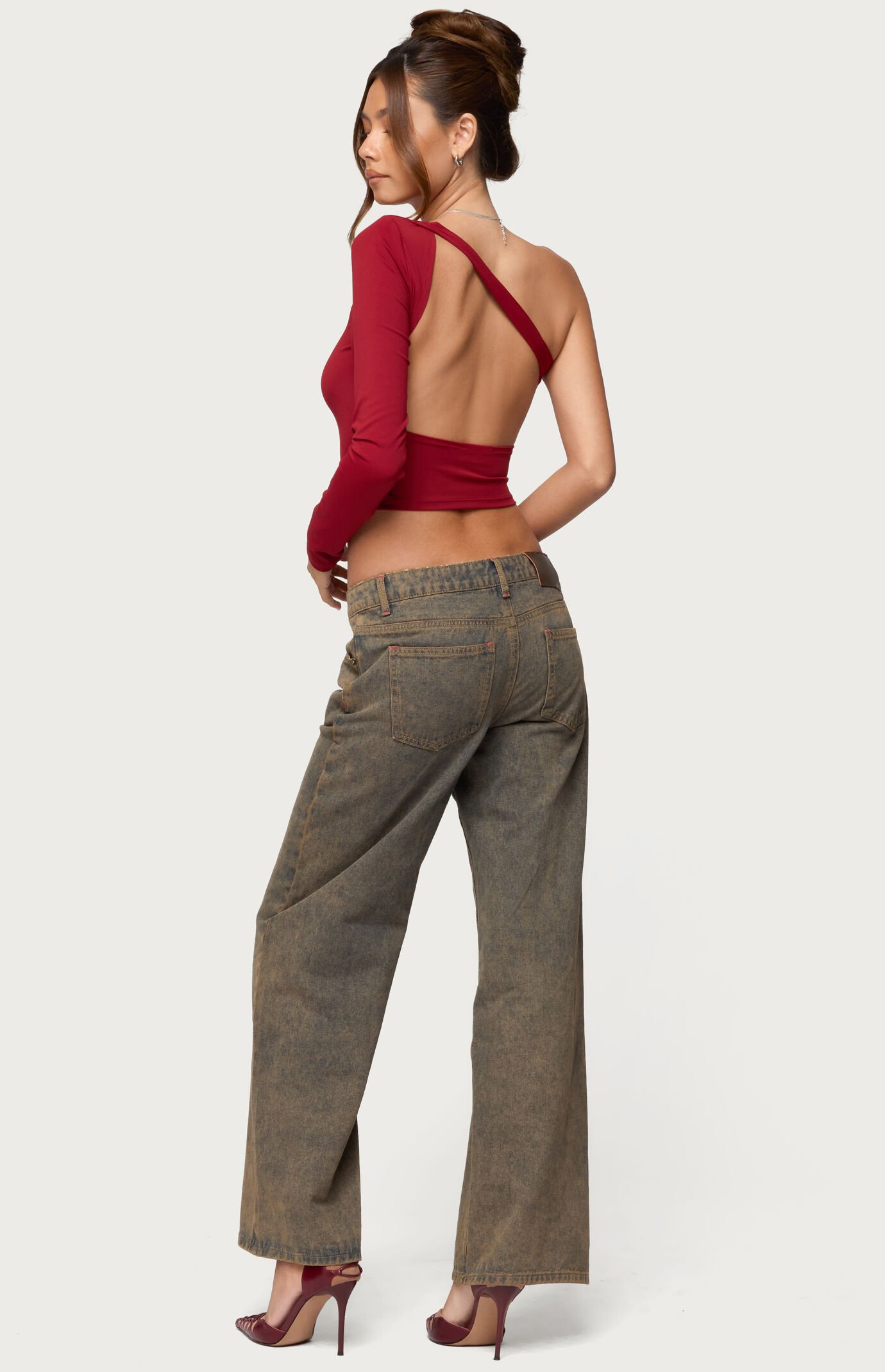 Edikted Mila Asymmetric Backless Top