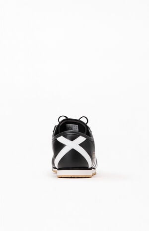 Black & White Italia 70s Shoes image number 3