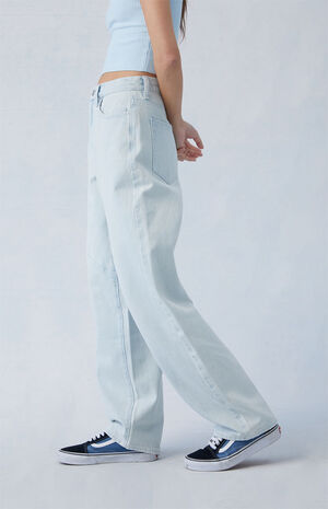 Eco Light Indigo Barrel Jeans image number 3