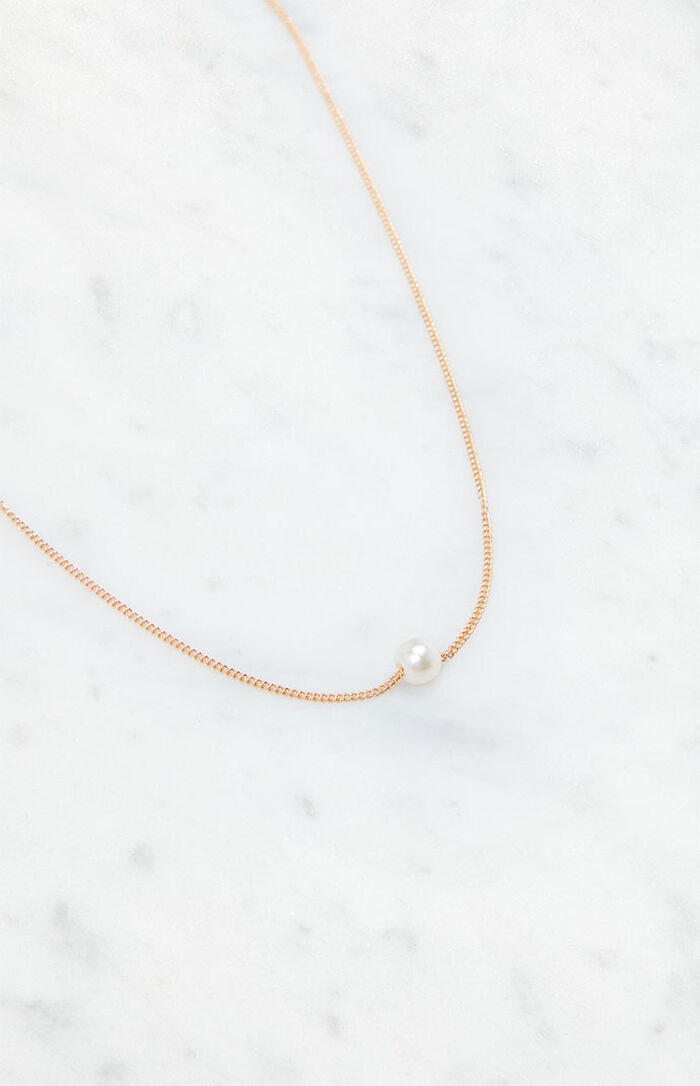 Shop Pearl Necklace on Sale at BeyondStyle – Get Lowest price in