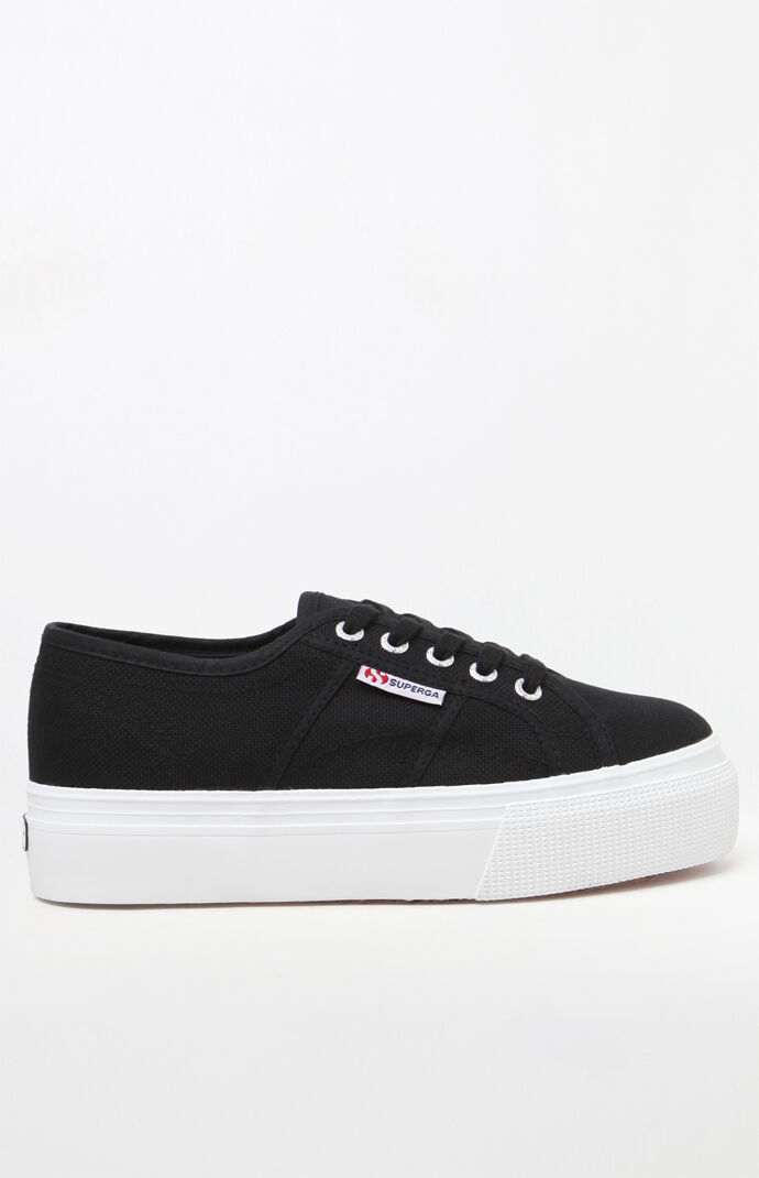 Black and white superga platform top