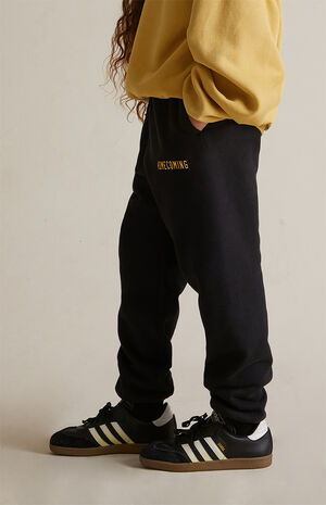 Kids Black Heavy Fleece Sweatpants image number 4