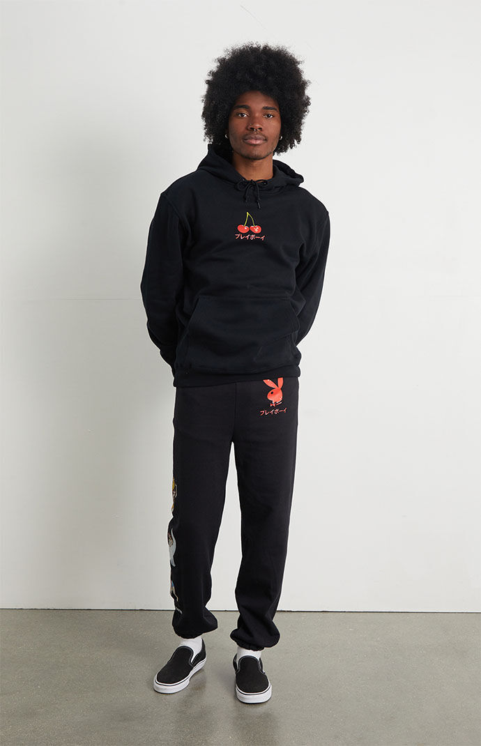 【海外限定】 Playboy By Pacsun Modern Love Story Hoodie 0201491920062NEW_02_005.jpg?sw=600