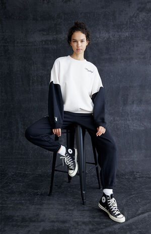 By PacSun Script Crew Neck Sweatshirt image number 6