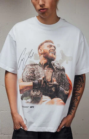 Conor McGregor King is Back Oversized T-Shirt image number 3