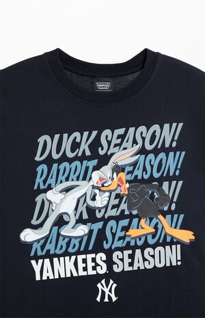 Looney Tunes Yankees T-Shirt image number 2