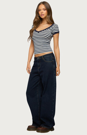 Antonela Striped V Neck T-Shirt image number 4