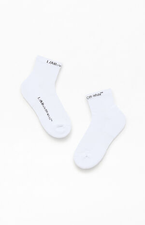 3 Pack Horizontal Quarter Crew Socks image number 3