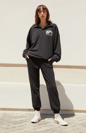 Charcoal Rosa Sweatpants image number 2